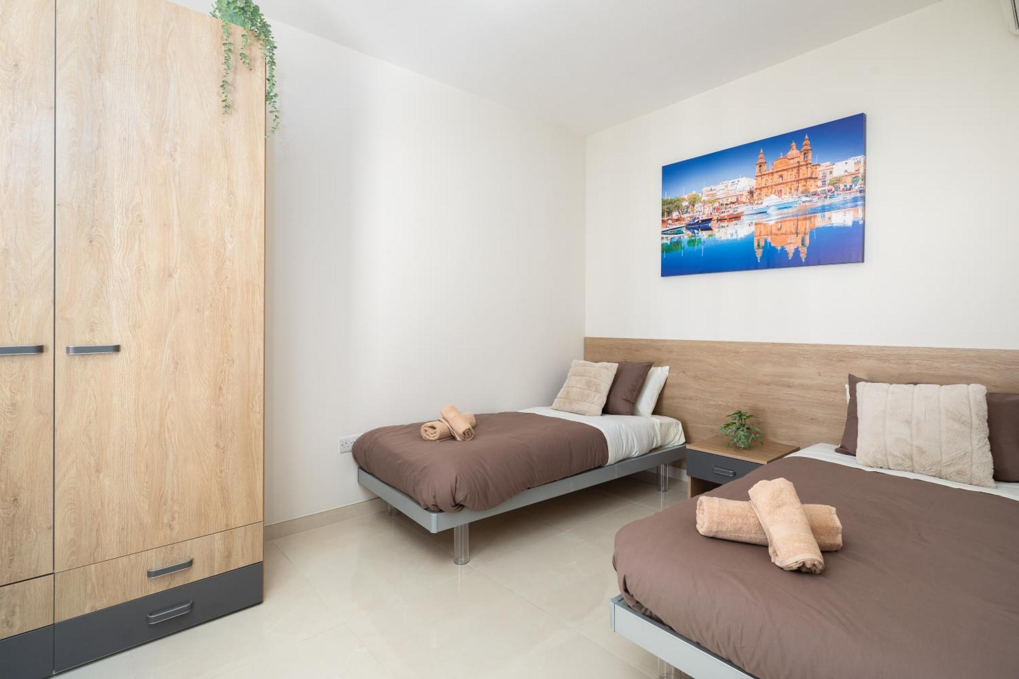 Edka Suites - Modern Sunlit 2Bd Apartments With Balconies - Close To Sliema Promenade, St Julian'S & St Georges Bay 그지라 외부 사진