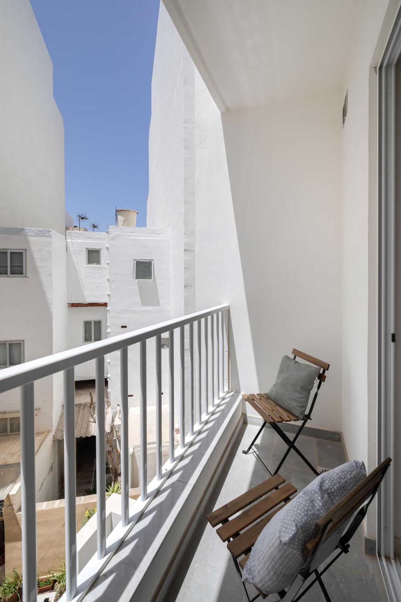 Edka Suites - Modern Sunlit 2Bd Apartments With Balconies - Close To Sliema Promenade, St Julian'S & St Georges Bay 그지라 외부 사진