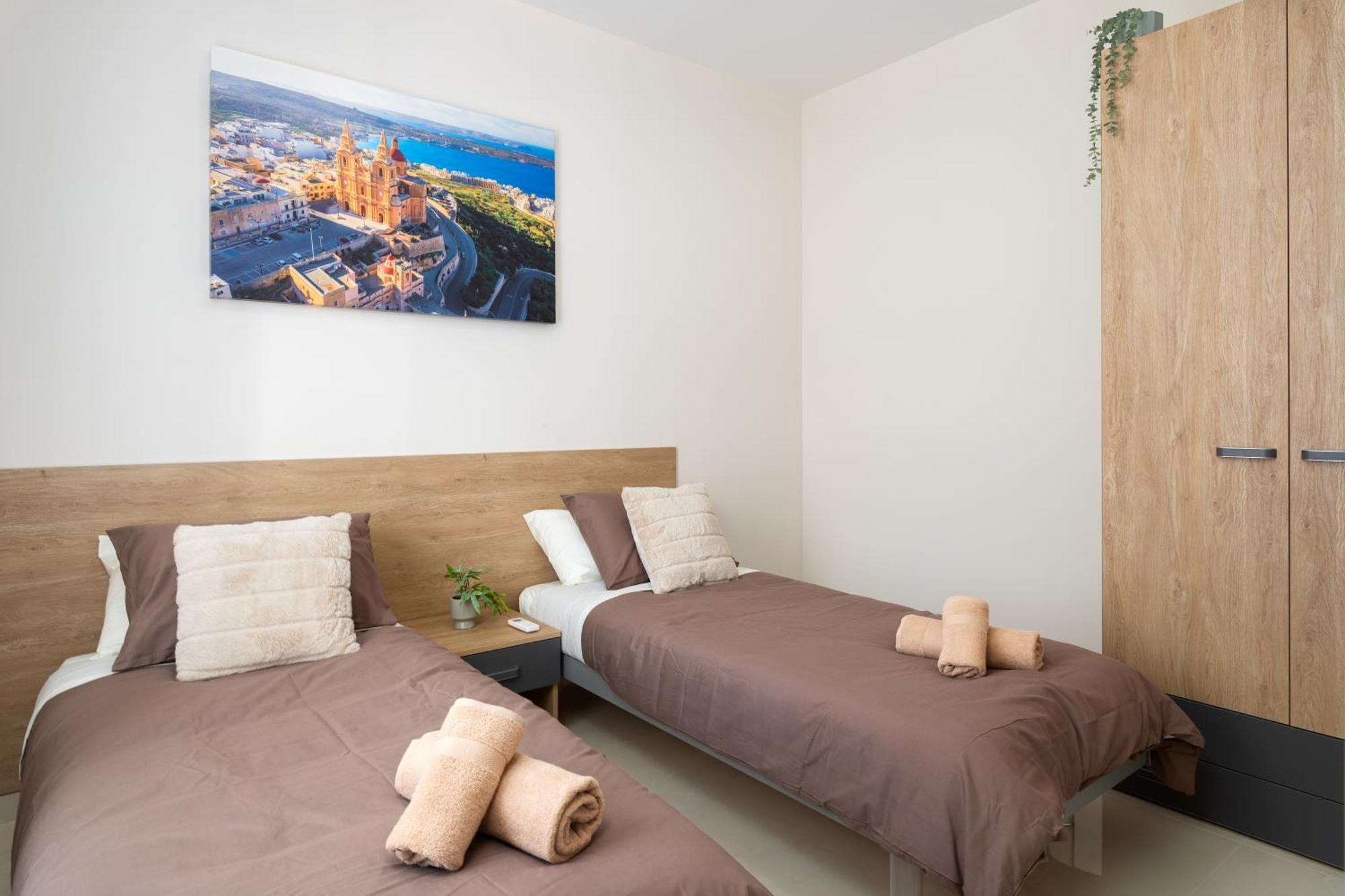 Edka Suites - Modern Sunlit 2Bd Apartments With Balconies - Close To Sliema Promenade, St Julian'S & St Georges Bay 그지라 외부 사진