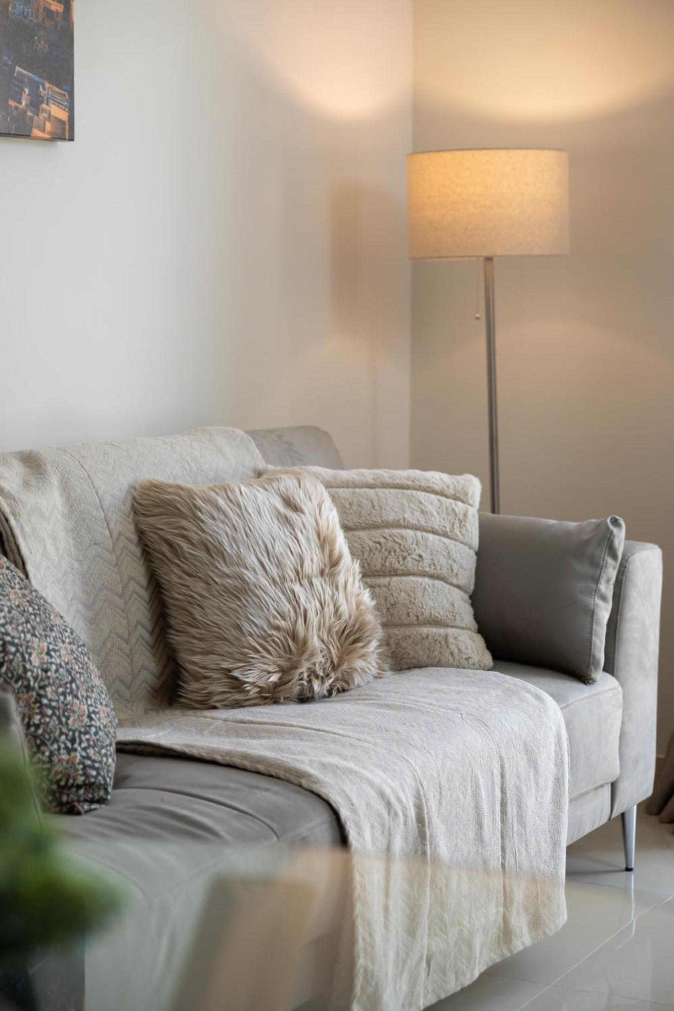Edka Suites - Modern Sunlit 2Bd Apartments With Balconies - Close To Sliema Promenade, St Julian'S & St Georges Bay 그지라 외부 사진